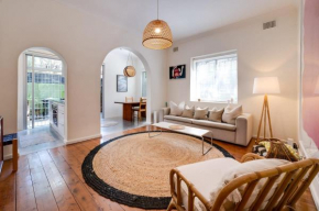 Prime Bondi Lifestyle 50m to beach w Parking Sydney